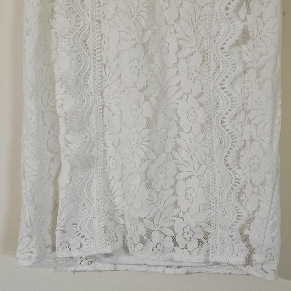 Collection by Cezele Lace Blouse - Picture 5 of 7